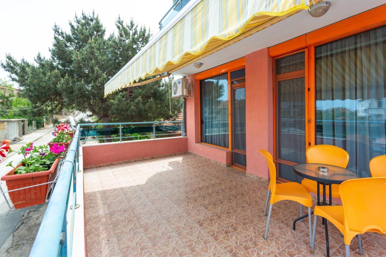 Family Hotel Jemelly Obsor Exterior foto