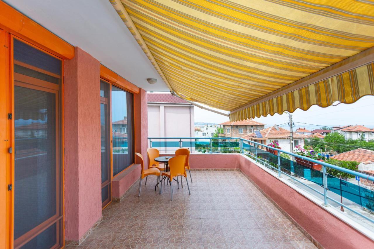 Family Hotel Jemelly Obsor Exterior foto